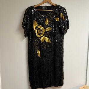 Beautiful Vintage Joesph Le Bon 100 % silk dress.